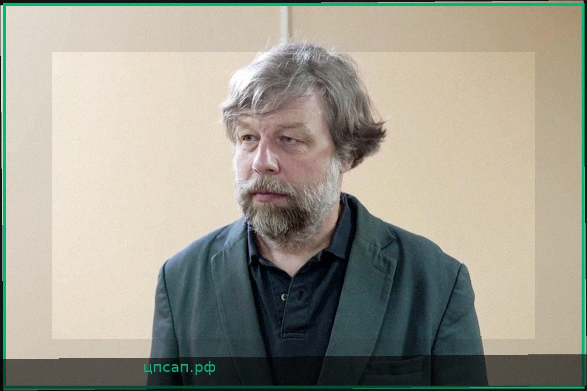 Российский археолог Александр Бутягин вернулся в Санкт-Петербург