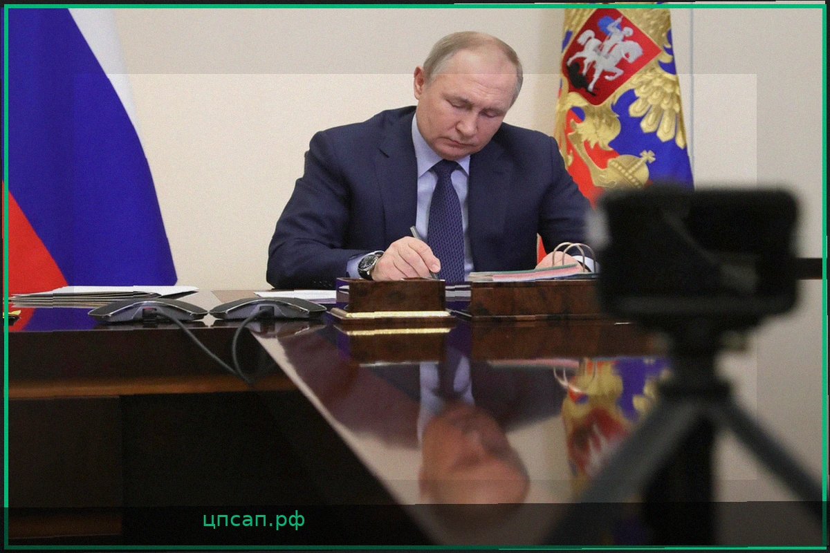 Путин внес на ратификацию соглашение о миграции с Таджикистаном