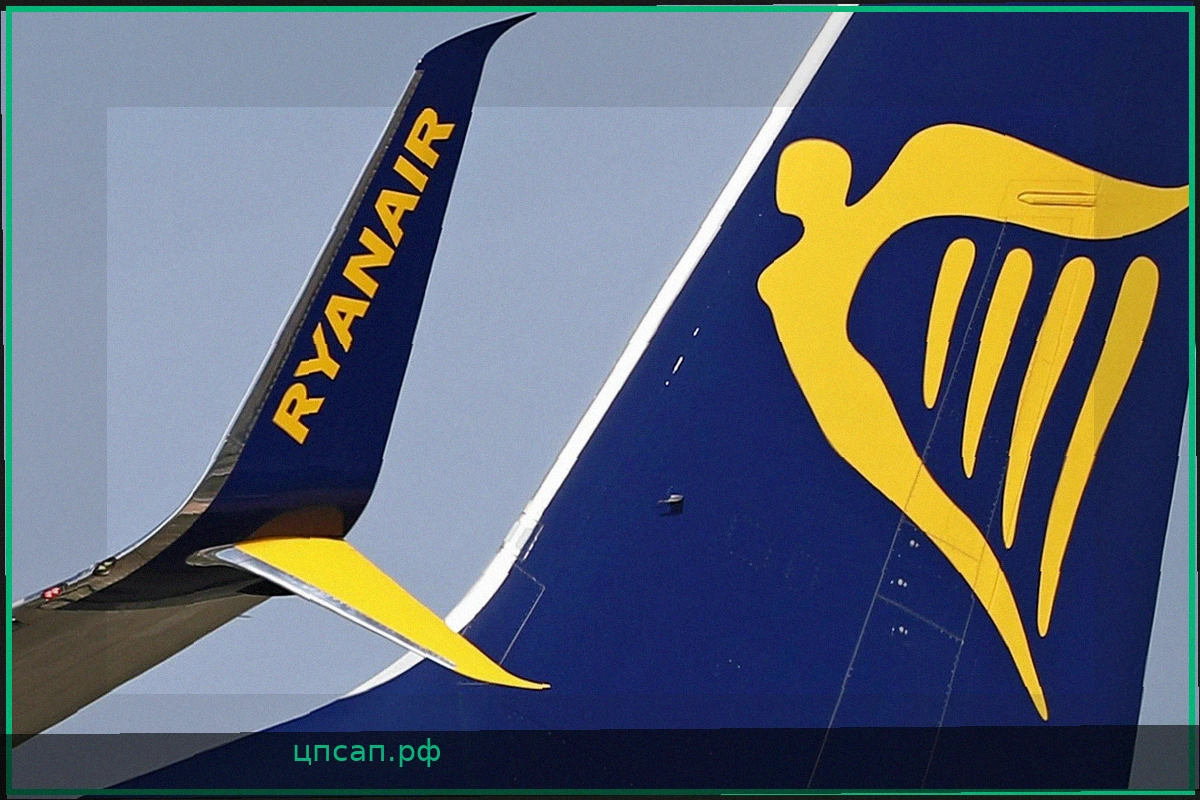 Инцидент на рейсе Ryanair: окно разбилось после взлета, самолет вернулся