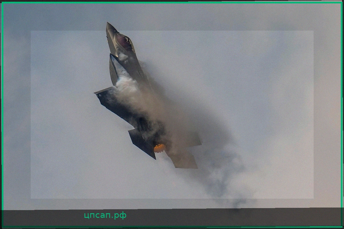 Исчезновение американского истребителя F-35A над Аравийским полуостровом