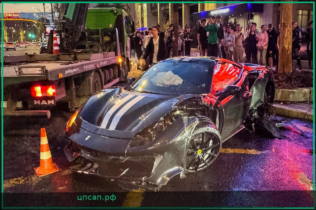 Автосалоны захотели подарить любую Ferrari российскому музыканту после ДТП