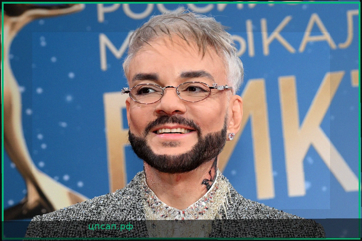 Филипп Киркоров приветствовал нового члена семьи – щенка Сырника