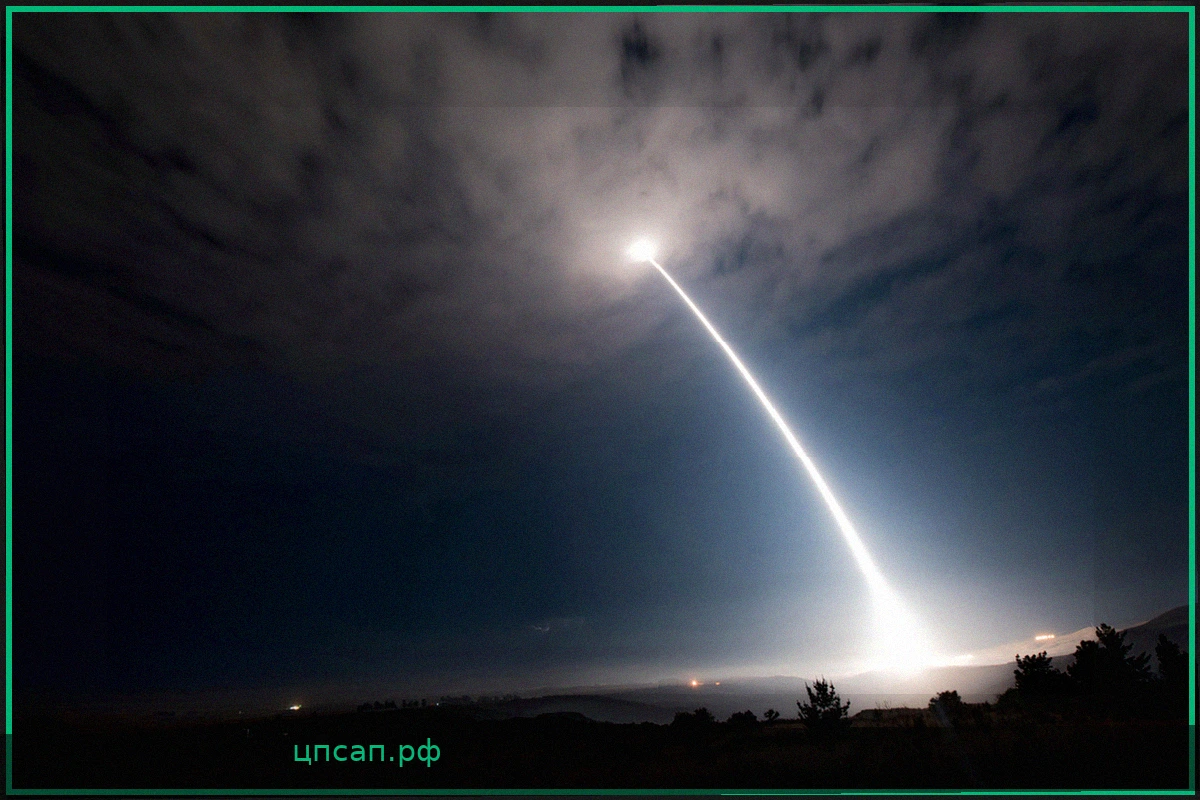 Испытательный пуск межконтинентальной ракеты Minuteman III в США